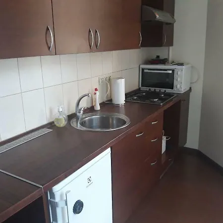 아파트 Spacious And Simple Near Center *